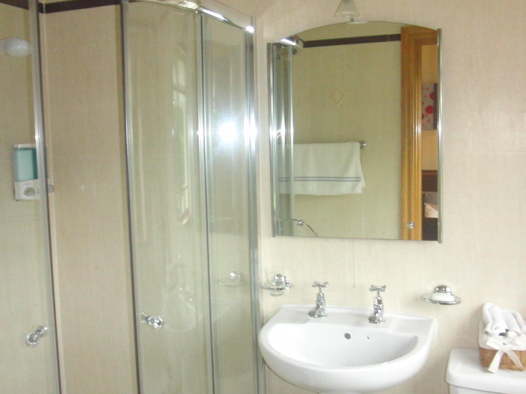 Woodlands House Bed & Breakfast Farranfore Room photo